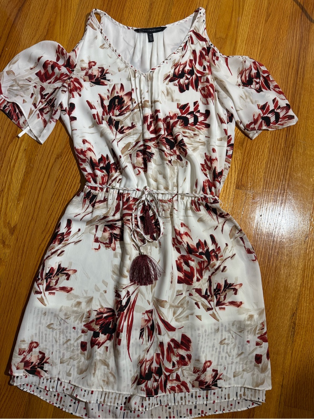 White House Black Market Ivory Burgundy Floral Cold Shoulder Blouson Dress | 00